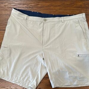 Khaki Cargo Shorts with Relaxed Fit and Belt Loops